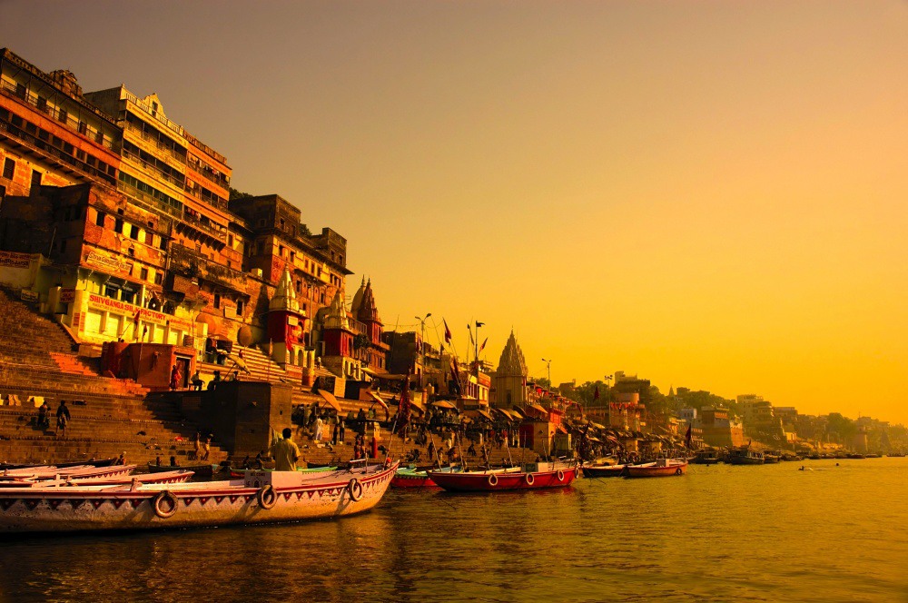 6 Varanasi. Photo by: audiocompass.in