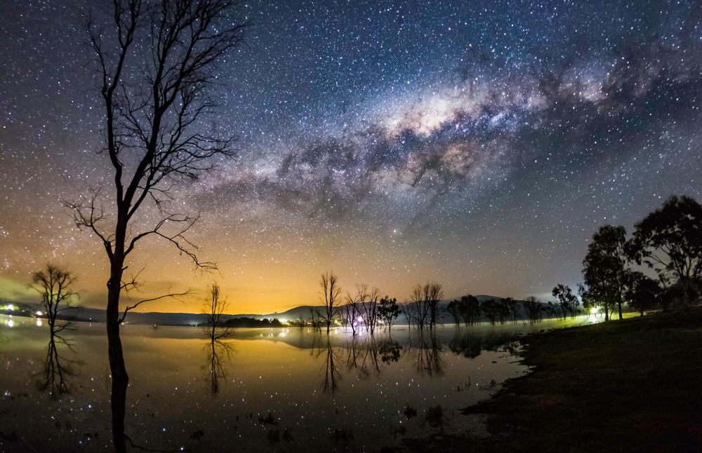 9 Milky Way over Bonnie Doon. Photo by Neil Creek.