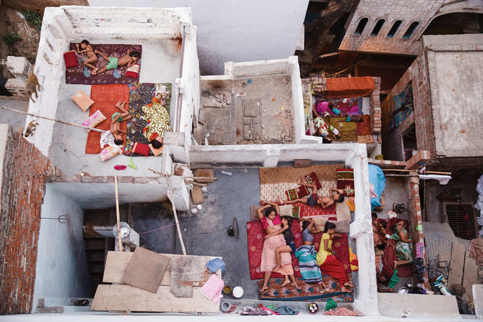 5 People Second Place: Rooftop Dreams, Varanasi. Photographer: Yasmin Mund