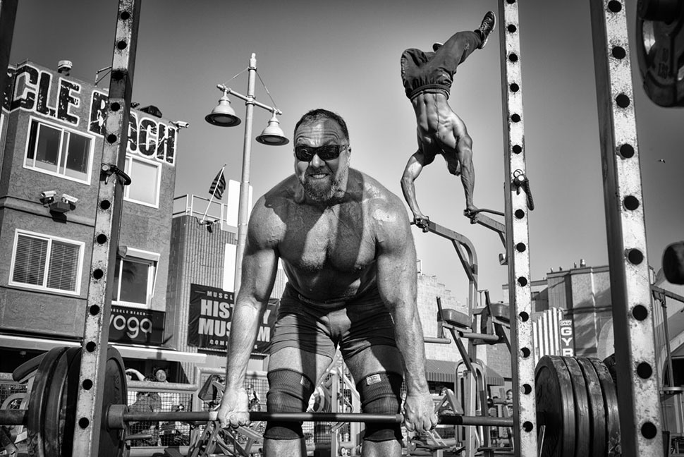 10 People Honorable Mention: Muscle Beach Gym. Photographer: Dotan Saguy.