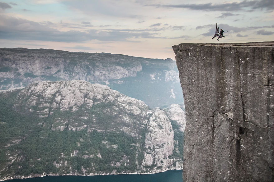 10 Climbed to the top of huge rocks in Norway…